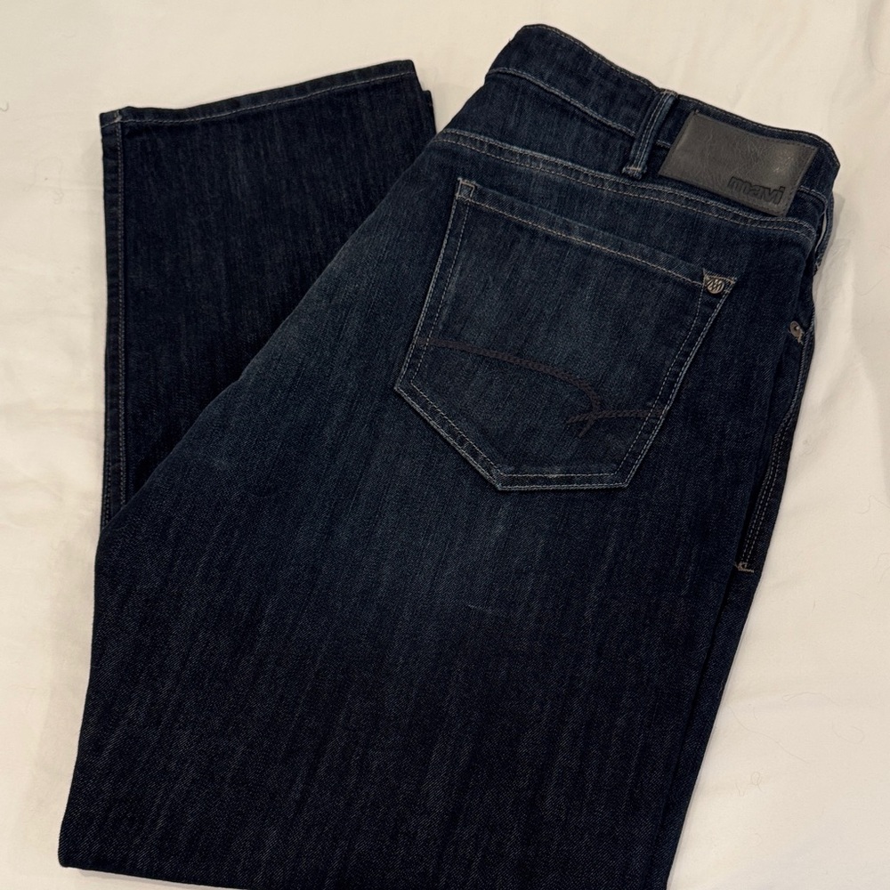 Men’s Mavi “Matt” relaxed straight jeans, size 38/30, EUC